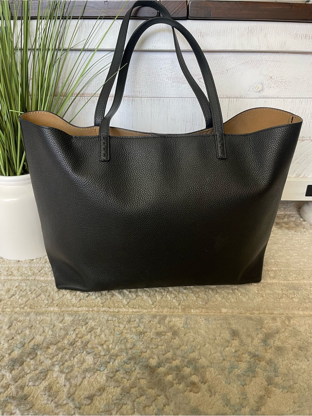 Tory Burch Black Pebbled Leather Tote - Picture 3 of 16
